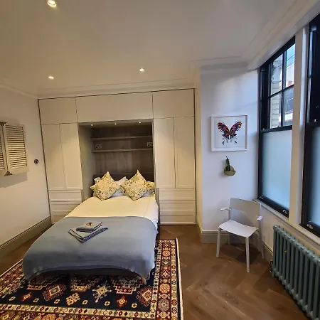 Apartment Boutique Linden Gardens 1st Floor And Loft London
