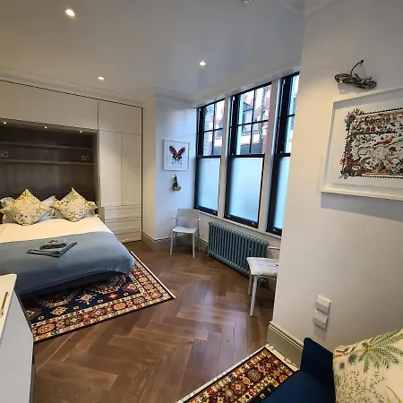 Apartment Boutique Linden Gardens 1st Floor And Loft London