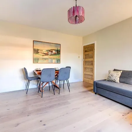 Apartment Free Parking Charming Private Apt Perivale
