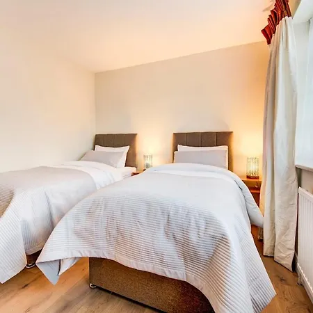 Free Parking Charming Private Apt * Perivale