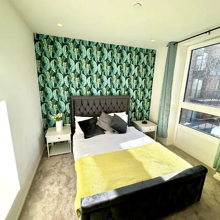 East Riverside London