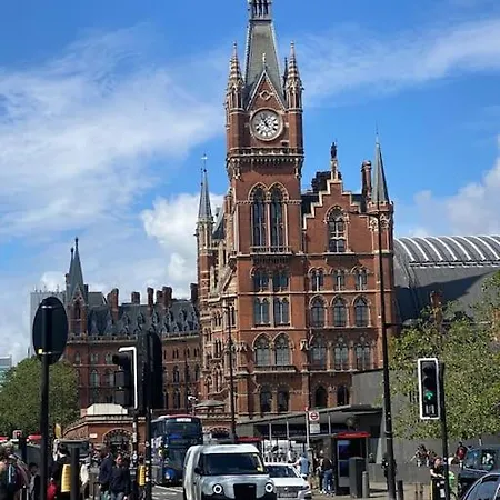 Διαμέρισμα Stylish 2br Retreat In King's Cross,