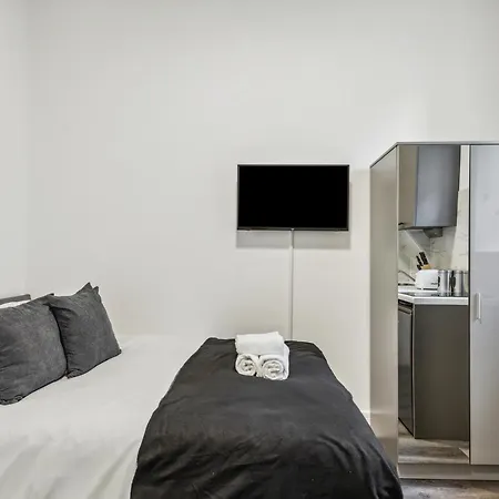 Sutherland Apartment