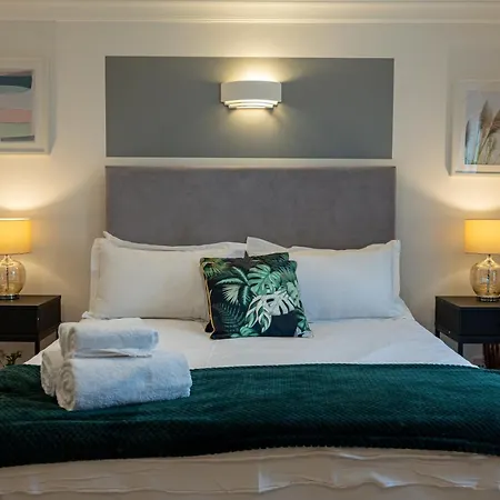 4 Bedrooms Peaceful Abbey Rd - St Johns Wood Apartment London