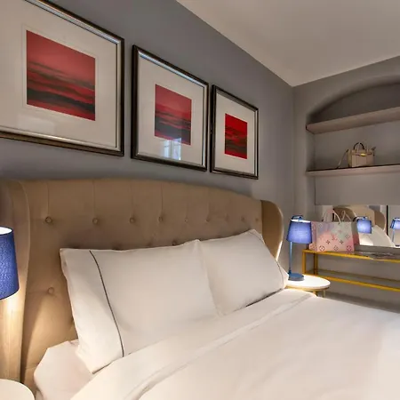 The Pad At Sloane Square Apartment *