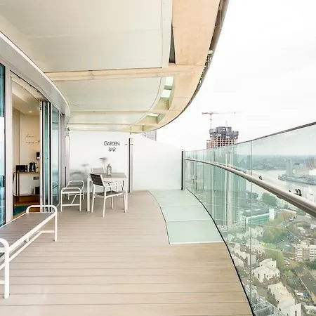 Panoramic Balcony Luxury