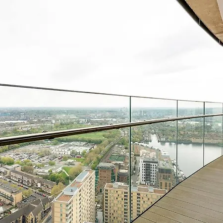 Panoramic Balcony Luxury Apartment *