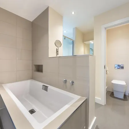 Candler Mews - Apartment *