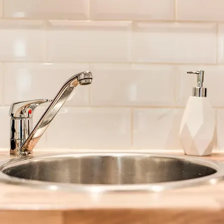 Lovely 2-Bed, Sleeps 6, Near Stratford Station & Abba Voyage, Apartamento
