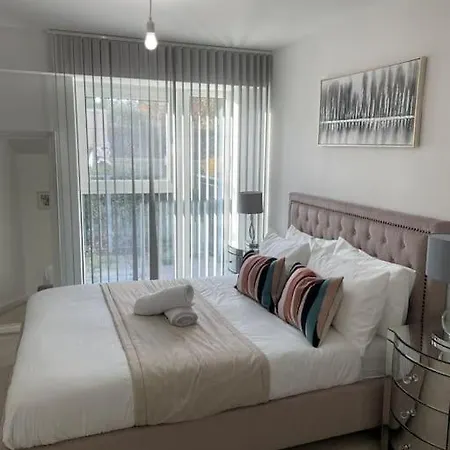 Apartment Brand New 1 Bedroom