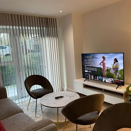 Apartment Brand New 1 Bedroom