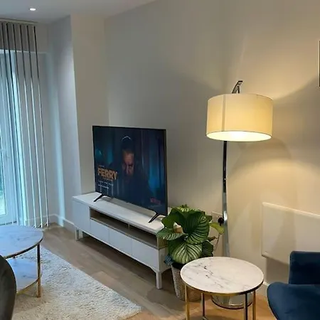 Brand New 1 Bedroom * Edgware