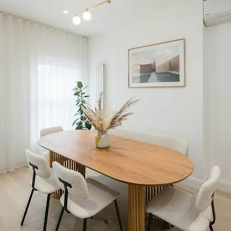 Elegant 2 Bedroom In Fulham Apartment London