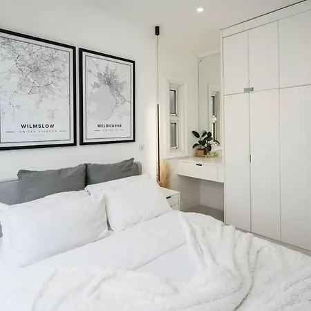 Elegant 2 Bedroom In Fulham Apartment