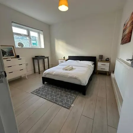 Apartment Holiday Near Kings Cross Sleep 12 Sp7