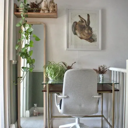 The Rose Terrace - 2bd Kentish Town