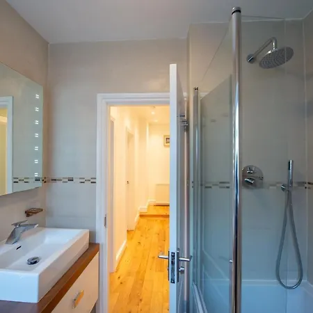 Mayfair Town House * London
