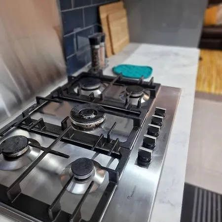 Holiday home 4 Bedroom Luxury With Garden In East London Wanstead