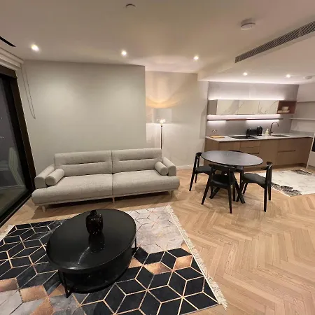 2 Bedroom Modern Family Flat-apartment Fulham *