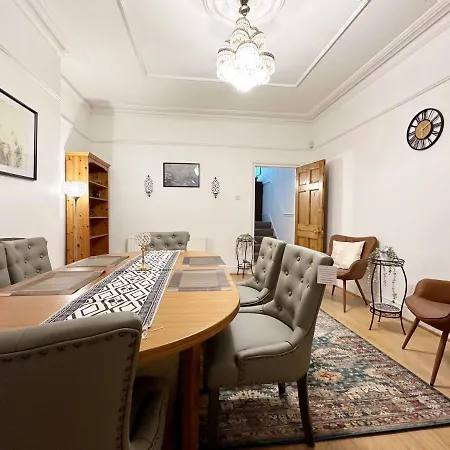 Hannah Place Near Finsbury Park - 4 Double Beds, Ideal For Families, Max 8 People