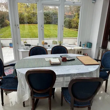 Cosy And Lovely 4-bed House In Stanmore * 스탠모어