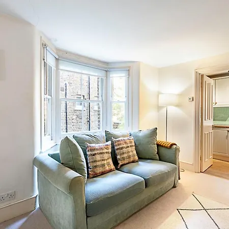 Appartamento Cosy Flat In Battersea Park Londra
