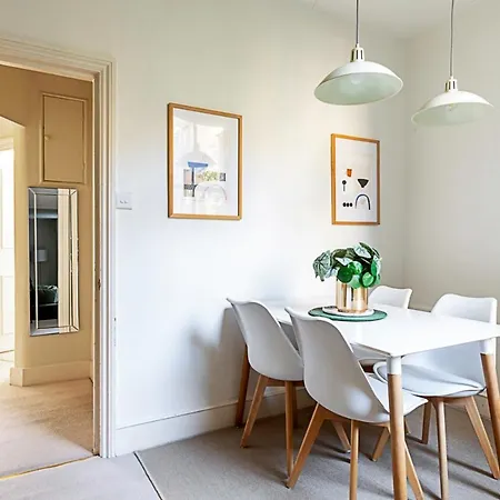 Cosy Flat In Battersea Park * Londra