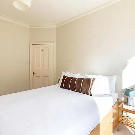 Cosy Flat In Battersea Park Londra