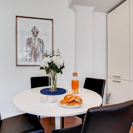 Apartment Dg1 - Family-friendly 2-bed With Garden In Acton *