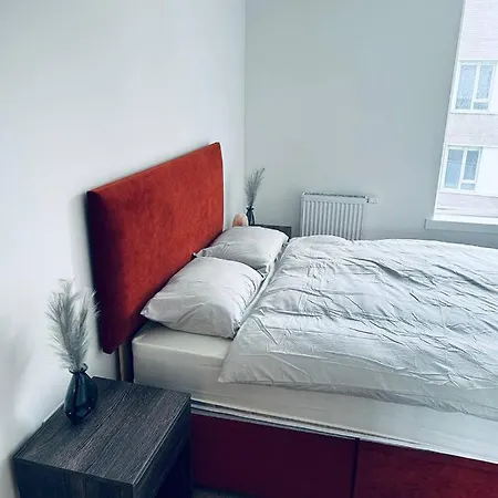 Luxury 2 Bedroom - Canning Town * London