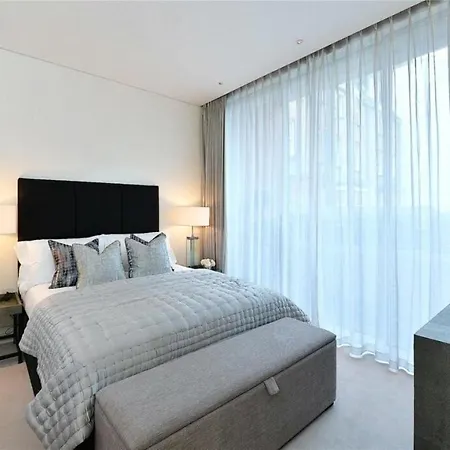 Apartment Park Lane Large Luxury Sleeps 6 *