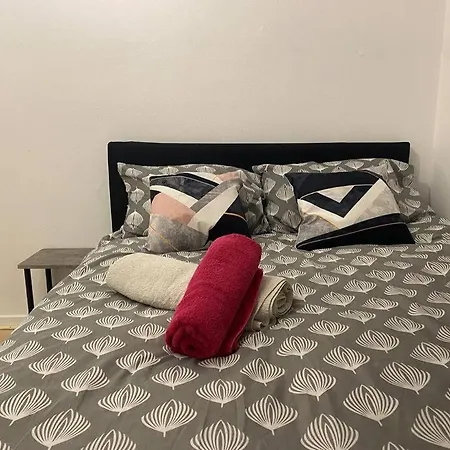 2 Bedroom Flat Camberwell Grove Appartamento Londra