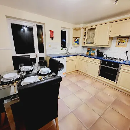 Manor Place Thamesmead Apartment *