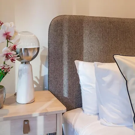 Arcore Premium Bridge Apartment *