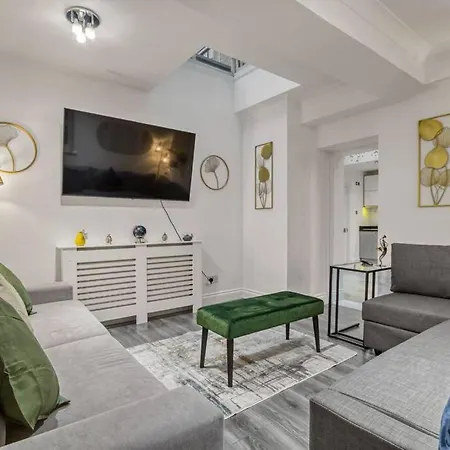 Apartment Luxury Oasis