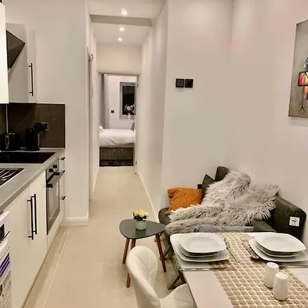 Apartment Annex A, A One Bedroom Flat In South London Carshalton