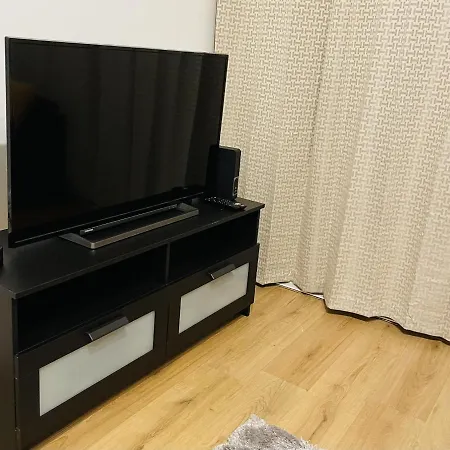 Appartement Walk To Lcy Airport Excel Dlr 1br Flat Londen