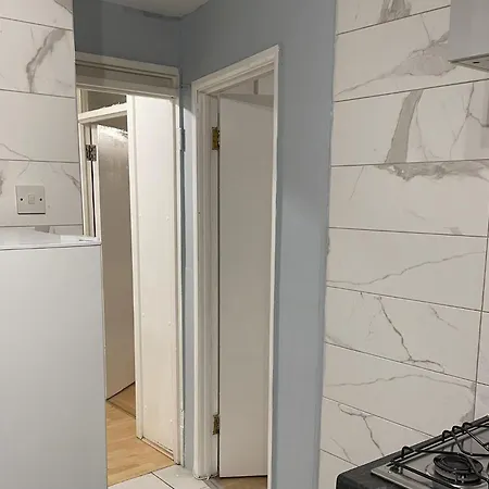 Apartment Walk To Lcy Airport Excel Dlr 1br Flat