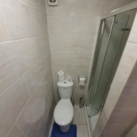 Eastwood Guest house