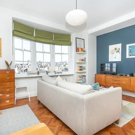 Bright 1br Apt, 1min To Tube & Kensington Gardens London