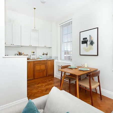 Bright 1br Apt, 1min To Tube & Kensington Gardens *