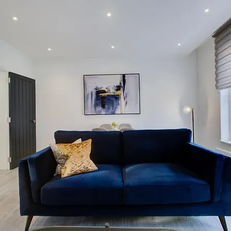 Apartment Hybrid Resi - Fulham Near Chelsea And Putney
