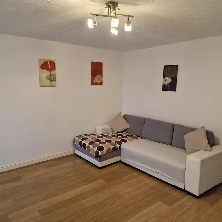 Apartment Family 2 Bedrooms Flat London