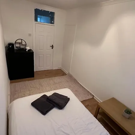 Spacious Private In The Heart Of Dalston, Hackney