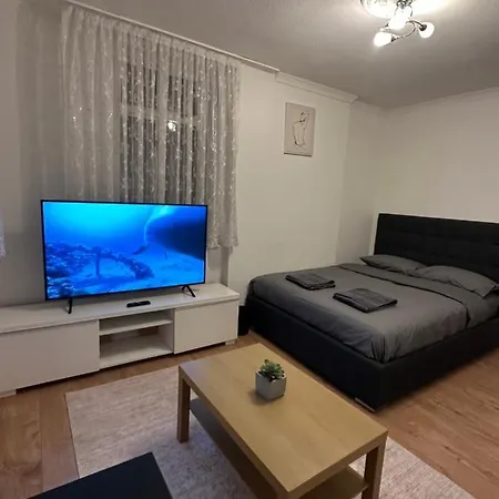 Spacious Private In The Heart Of Dalston, Hackney London