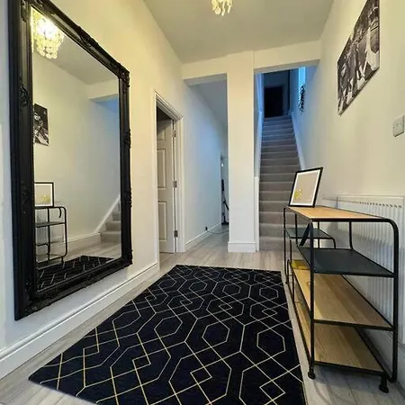 Semesterbostad Modern 5 Bed Near Excel -big Ben
