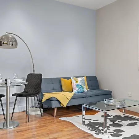 Notting Hill: Stylish 1br With Terrace - Apartment