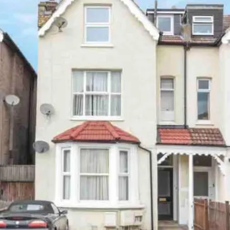 Apartment Lovely 1 Bedroom Flat In Quiet Wimbledon
