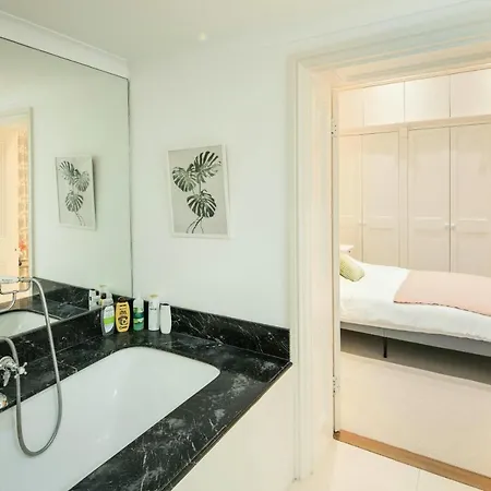 Apartment Remarkable 2-bed In *