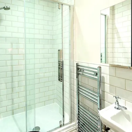 Apartment Remarkable 2-bed In